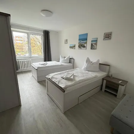 Moderne Studio-Apartments In Wolfen Bitterfeld-Wolfen Exterior foto