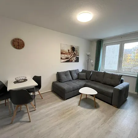 Moderne Studio-Apartments In Wolfen Bitterfeld-Wolfen Exterior foto